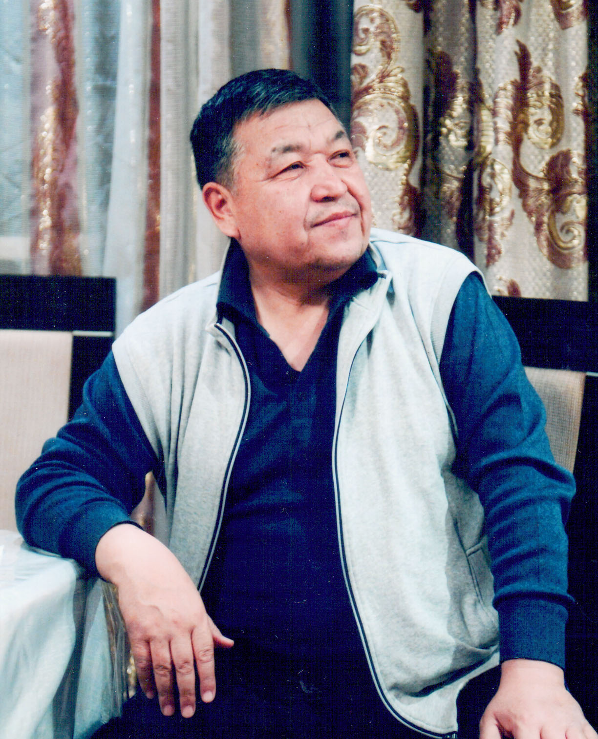 Жолтай Жұмат-Әлмашұлы Қазақстанның еңбек сіңірген қайраткері